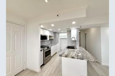 3525 Sage Road #703, Houston, TX 77056 - Photo 4