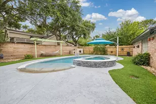 1427 Heathwood Dr, Houston, TX 77077 - Photo 30