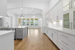 326 Irenic Mist Ct, Willis, TX 77318 - Photo 10