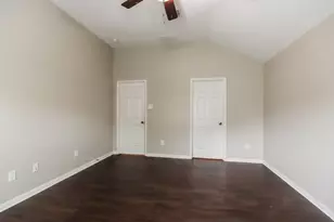 21519 Kings Bend Dr, Kingwood, TX 77339 - Photo 8