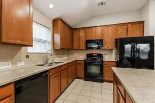 21519 Kings Bend Dr, Kingwood, TX 77339 - Photo 6