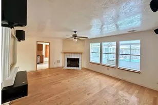 9114 Smokehollow Dr, Houston, TX 77064 - Photo 4