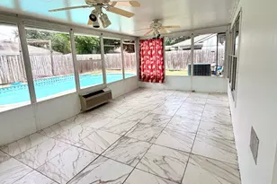 9114 Smokehollow Dr, Houston, TX 77064 - Photo 10