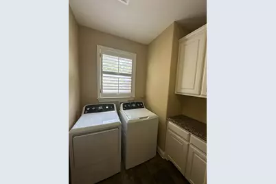 4516 Gilbert Avenue, Dallas, TX 75219 - Photo 18