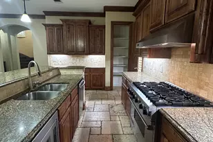 4516 Gilbert Ave, Dallas, TX 75219 - Photo 10