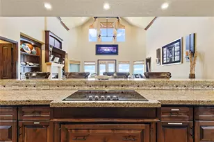 680 Villa Dr, Crystal Beach, TX 77650 - Photo 16