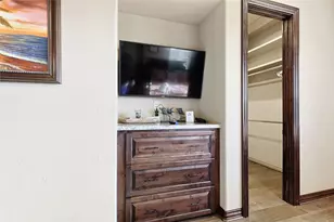 680 Villa Dr, Crystal Beach, TX 77650 - Photo 24