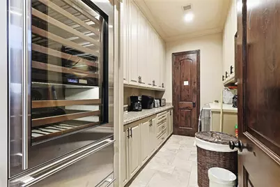 680 Villa Drive, Crystal Beach, TX 77650 - Photo 18