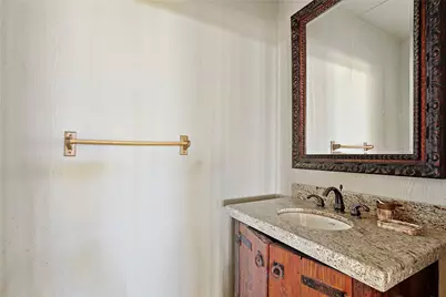 680 Villa Drive, Crystal Beach, TX 77650 - Photo 10