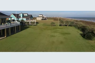680 Villa Drive, Crystal Beach, TX 77650 - Photo 46
