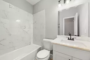 4651 Mallow St, Houston, TX 77051 - Photo 18
