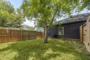4651 Mallow St, Houston, TX 77051 - Photo 20