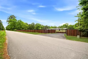 1551 County Rd 318, Cleveland, TX 77327 - Photo 2