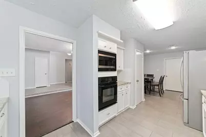 7107 Plaza Del Sol Drive, Houston, TX 77083 - Photo 16