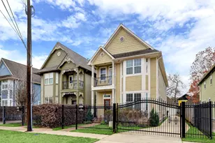 848 W 25th St, Houston, TX 77008 - Photo 1