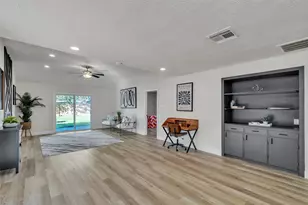 5502 Hewitt Dr Dr, Houston, TX 77092 - Photo 8