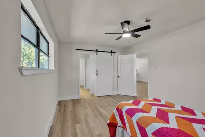 5502 Hewitt Dr Drive, Houston, TX 77092 - Photo 22