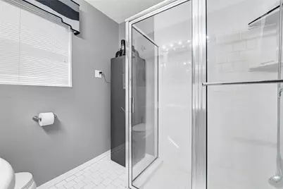 4831 Knickerbocker Street, Houston, TX 77035 - Photo 18