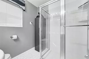 4831 Knickerbocker St, Houston, TX 77035 - Photo 18