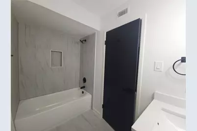 12040 Mighty Oak Drive #A, Houston, TX 77066 - Photo 10