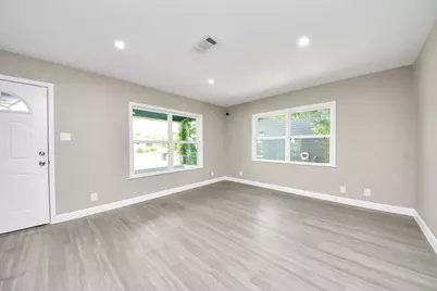 4910 Eppes Street, Houston, TX 77021 - Photo 8