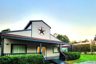 9733 US Hwy 190 W, Livingston, TX 77351 - Photo 2