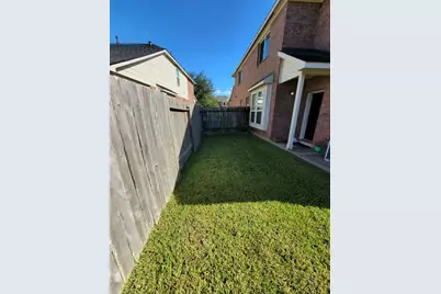 8930 Silent Hills Lane, Richmond, TX 77407 - Photo 20