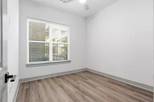 1950 Winrock Blvd, Houston, TX 77057 - Photo 12