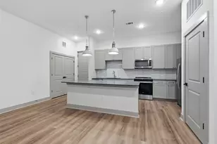 1950 Winrock Blvd, Houston, TX 77057 - Photo 2