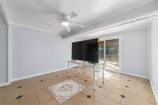 196 Barracuda St, Bayou Vista, TX 77563 - Photo 28