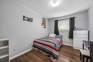 2011 Victoria Ct, League City, TX 77573 - Photo 14
