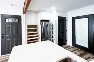 2001 N Fm 356, Onalaska, TX 77360 - Photo 4