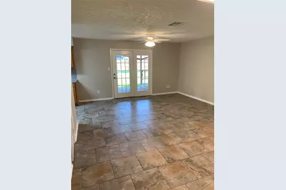 1110 E Rutgers Lane, Deer Park, TX 77536 - Photo 2