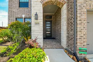 2103 Germander Ln, Fulshear, TX 77423 - Photo 4