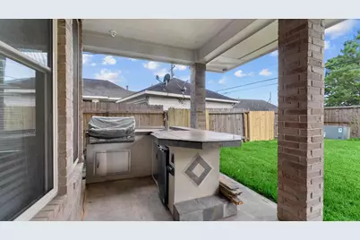 12009 Banks Run Drive, Pearland, TX 77584 - Photo 18