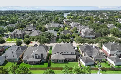12009 Banks Run Drive, Pearland, TX 77584 - Photo 2