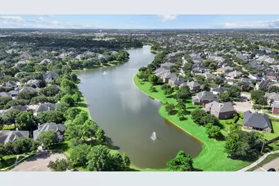 12009 Banks Run Drive, Pearland, TX 77584 - Photo 6