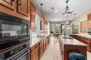 12009 Banks Run Dr, Pearland, TX 77584 - Photo 36