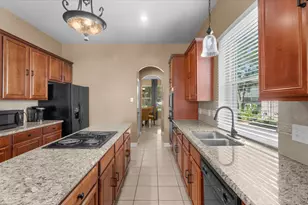 12009 Banks Run Dr, Pearland, TX 77584 - Photo 32