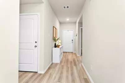 312 Pecos Drive, Huntsville, TX 77340 - Photo 8