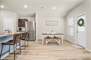 312 Pecos Dr, Huntsville, TX 77340 - Photo 12