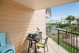 9520 Seawall Blvd, Galveston, TX 77554 - Photo 1