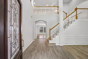 5807 Bayberry Way, Sugar Land, TX 77479 - Photo 4
