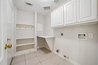 5807 Bayberry Way, Sugar Land, TX 77479 - Photo 36