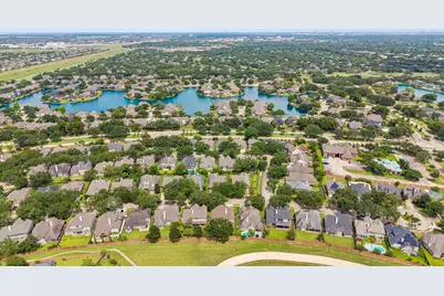 5807 Bayberry Way, Sugar Land, TX 77479 - Photo 42