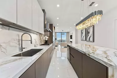 1711 Allen Pkwy #1907, Houston, TX 77019 - Photo 8