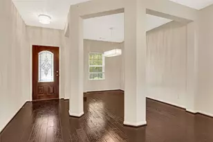 4811 Seaside Sparrow Ln, Baytown, TX 77521 - Photo 4