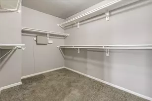 16218 Bunker Ridge Rd, Houston, TX 77053 - Photo 20