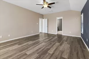 16218 Bunker Ridge Rd, Houston, TX 77053 - Photo 22