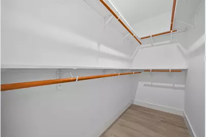 5027 Willow Glen Drive #B, Houston, TX 77033 - Photo 14